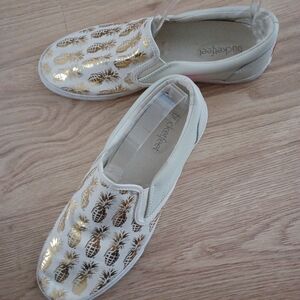 Bucket Feet Gold and White Slip-on Pineapple Sneakers Size 9.5